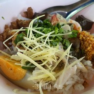 เมนูของร้าน ข้าวต้มข้าวแห้งเจ้าเก่าหน้าไปรษณีย์