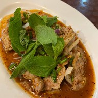 ลาบเป็ดเมืองยศ สนามบินน้ำ