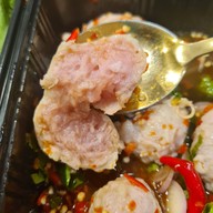 ออนชอน หมูปลาร้า ยำ ส้มตำ อาหารตามสั่ง ราชดำเนิน ราชดำเนิน