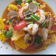 ส้มตำล้านแสนแซ่บ นายร้อยสามพรานประตู3ข้างไทยประกันชีวิต