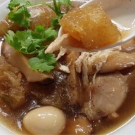 กมลา กระเพาะปลาปรุงสด-อัมพวา