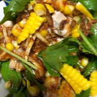 หมูกรอบ ท่าข้าม ข้าวไข่เจียวทรงเครืี่อง