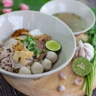 เตี๋ยวต่อโต๊ะ