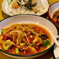 เมนูของร้าน มาดาม ตำแดก