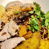 ก๋วยเตี๋ยวหมูน้ำตก ครัวบ้านอาม่า @ บางบอน บางบอน