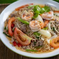 ทุเรียนหน้าบ้าน