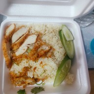 ฮานีฟข้าวหมกไก่ มันไก่ คลุกกะปิ ซุปเนื้อ ราษฎร์อุทิศ22/1