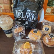 เมนูของร้าน Black Bakery