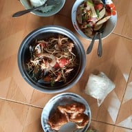 เมนูของร้าน ส้มตำเจ๊เอียง