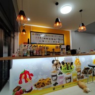 บรรยากาศ บ้านแมวคาเฟ่🐈🐾♥️ พิษณุโลก