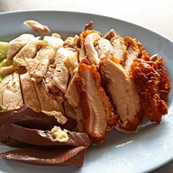 ข้าวมันไก่โกจง สาขา ประจวบคีรีขันธ์ ประจวบคีรีขันธ์