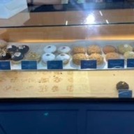 เมนูของร้าน โดนัทวนิษศา สาขา บิ๊กซีดอนจั่น