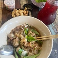 ก๋วยเตี๋ยวเรือรสนิยม ต้นตำรับ หมู่บ้านสายฝน1 อ.เมือง ขอนแก่น