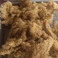 เลโอ ไก่แซ่บ