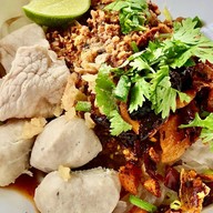 ก๋วยเตี๋ยวหมูน้ำตก ครัวบ้านอาม่า @ บางบอน บางบอน