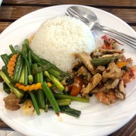 Street Chef by lk kitchen พัทยา สาย3