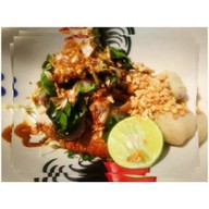 ร้านก๋วยเตี๋ยวเรือพระนคร ซอยกำนันแม้น 10