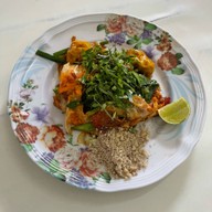 เมนูของร้าน ป้าฉลวยผัดไทย