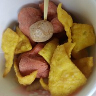 เมนูของร้าน ฮอม.. ลูกชิ้นเห็ดหอม ลูกชิ้นทอด เกี๊ยวกรอบ มังสวิรัติ