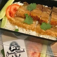 Jones' Salad Bangsaen