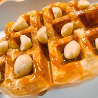 นุดแวะร้านเลาก่อน เลามี (กาแฟสด,ชานม,นมสด,ขนมปังปิ้ง,ครอฟเฟิล)