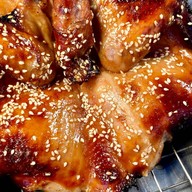 ไก่อบโอ่ง ส้มตำ คุณเกรียง