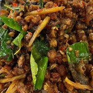 เล็กอาหารป่า สาขา1 สุขุมวิทพัทยา9            (โชว์รูมมาสด้า)