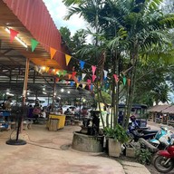 ริมคลองหมูกะทะ 1