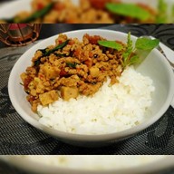 กระเพราอู๊ดอู๊ดอู๊ด