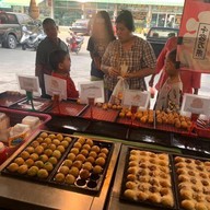 ทาโกะยากิ by ดาวนี่@สามโคก (หน้าเซเว่น)