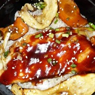 Giants Yakiniku ไจแอนท์ส ยากินิกึ ลพบุรี