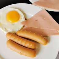 เมนูของร้าน Ashcarya Boutique Resort Suanpheung Suan Phueng