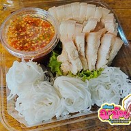 เมนูของร้าน ครัวแม่ฉะม๊อย สาขา 2 อินดี้กัลปพฤกษ์