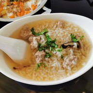 เมนูของร้าน Ashcarya Boutique Resort Suanpheung Suan Phueng