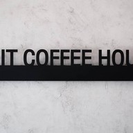 Rit Coffee House ศรีสองเมือง