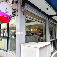 CASA BLANCA เทเวศร์