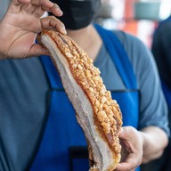 บรรยากาศ คมกะปู บะหมี่เกี๊ยวระยอง