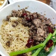 ร้านหล่อเหลา ทองหล่อ11