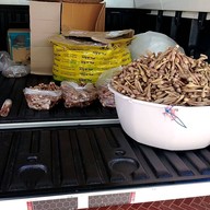 ร้านน้ำอ้อยคั้นสดไฟกระพริบ