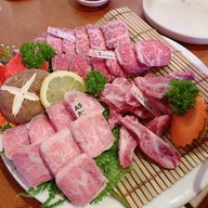 Poji Izakaya x Rooftop