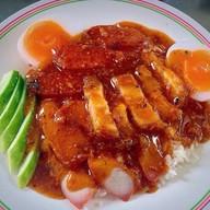 ทิชา หรอยรึงรัง ( ข้าวมัน อาหารตามสั่ง  )