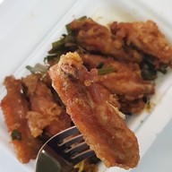 เมนูของร้าน คุณบีขนมจีนสด ชลบุรี (Chonburi)