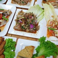 ยำนัวร์ ท่าช้าง