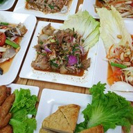 ยำนัวร์ ท่าช้าง