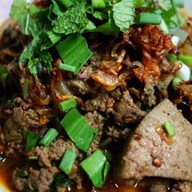 ร้านลาบแม่บัวคำ(ท่ามะโอ)
