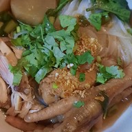 ชีวา ก๋วยเตี๋ยว ข้าวมันไก่