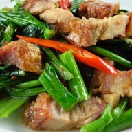 ครัวแม่อ้อม อาหารตามสั่ง