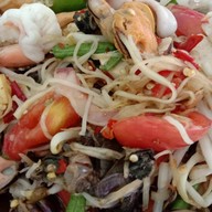 สถานีFat All Food อีสานพาแซ่บ