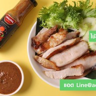 ออนชอน หมูปลาร้า ยำ ส้มตำ อาหารตามสั่ง ราชดำเนิน ราชดำเนิน