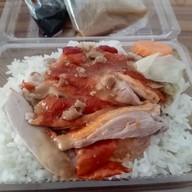 เมนูของร้าน 👍ครัวอำไพรัตน์ พุทธมณฑล สาย 5